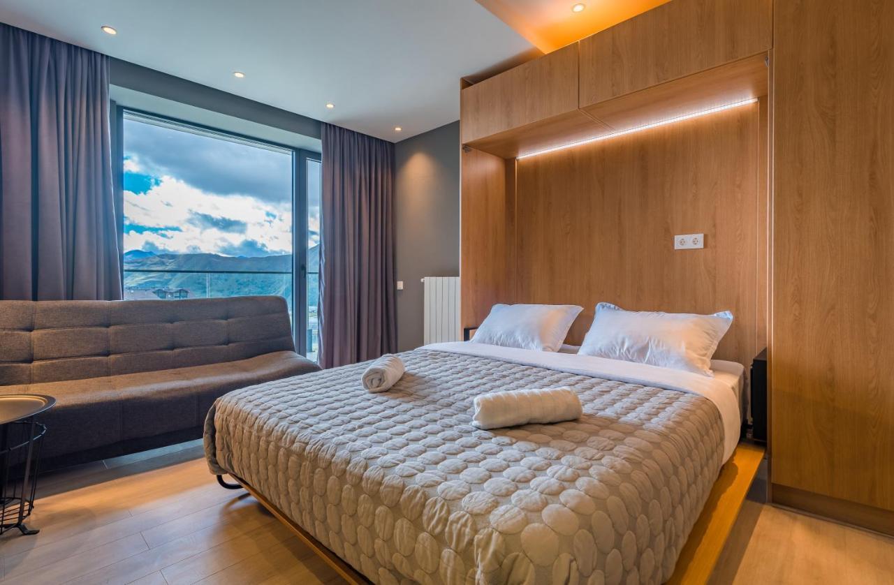 New Gudauri Atrium Daire Dış mekan fotoğraf