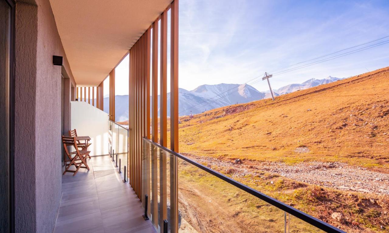 New Gudauri Atrium Daire Dış mekan fotoğraf